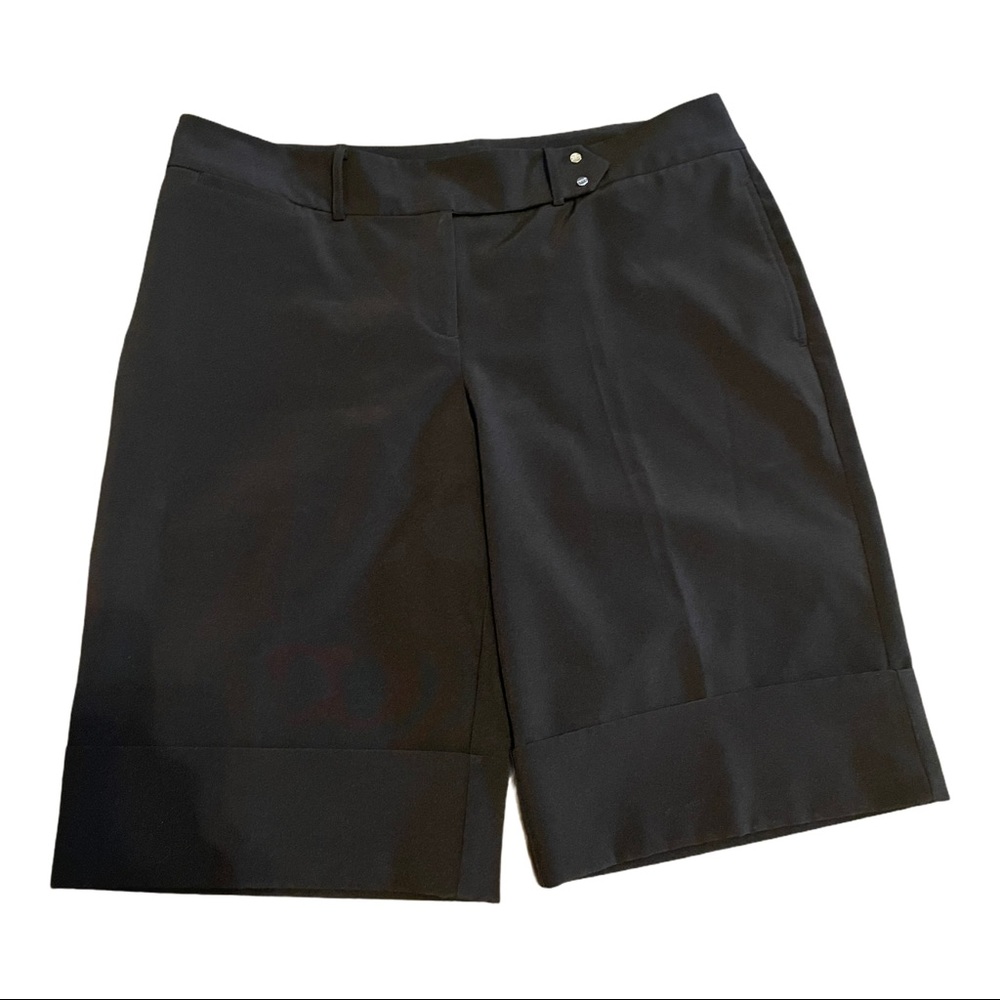 IZOD Golf Stretch Bermuda Black Shorts